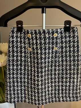 Sandro Black & White Houndstooth Tweed Mini Skirt with Gold Buttons